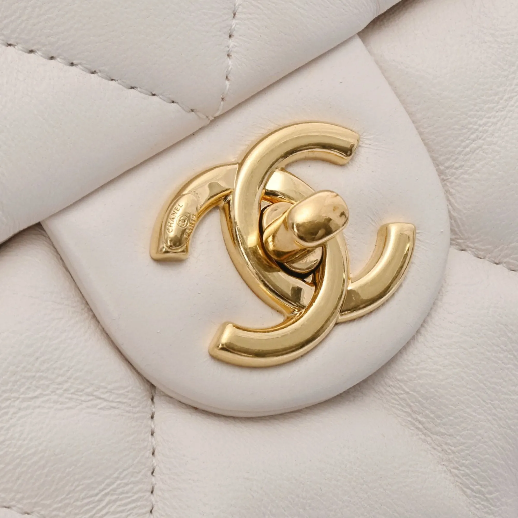 CHANEL 19 Chain Shoulder White Ladies Lambskin Handbag