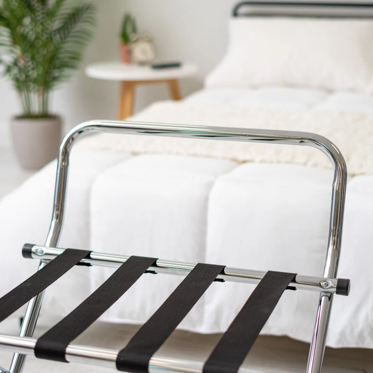 Luggage Rack with Support Bar